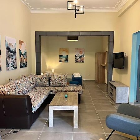 Spacious And Beautiful House Pireo Esterno foto