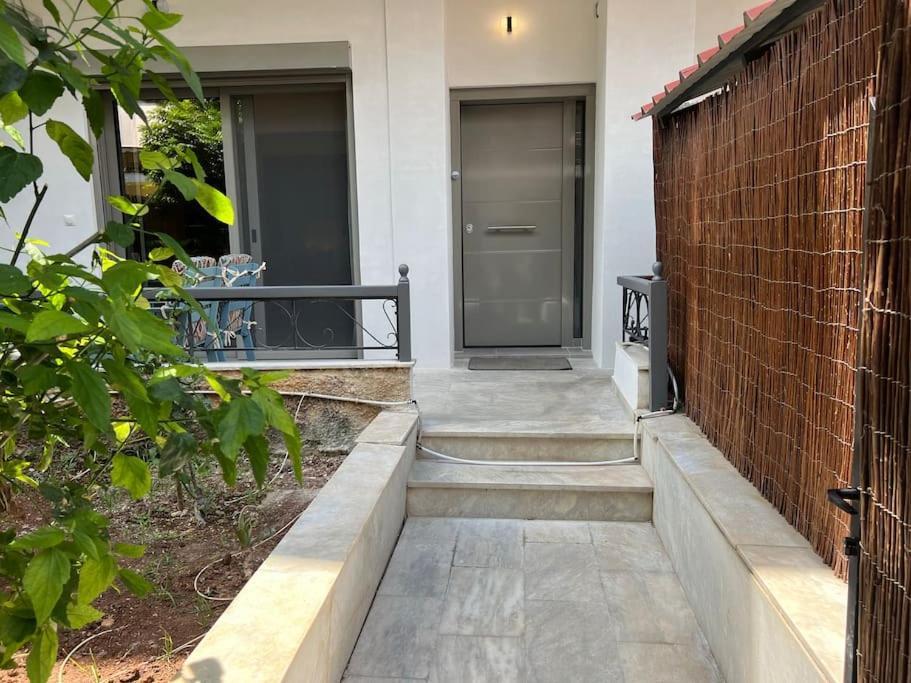 Spacious And Beautiful House Pireo Esterno foto