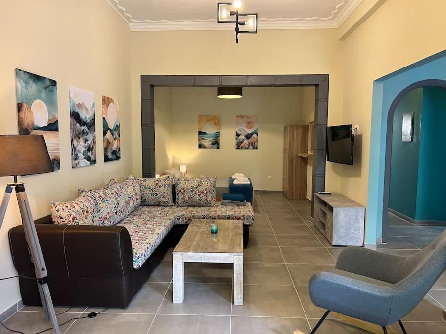Spacious And Beautiful House Pireo Esterno foto