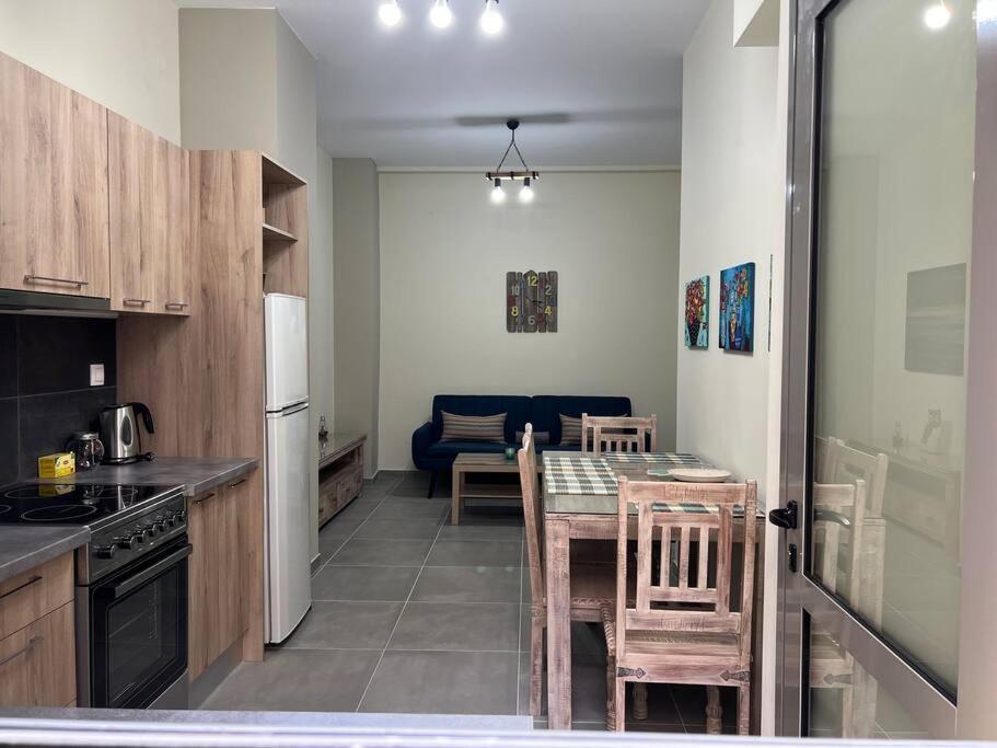 Spacious And Beautiful House Pireo Esterno foto