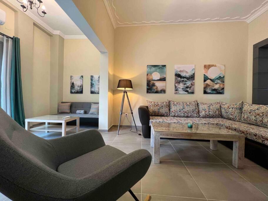 Spacious And Beautiful House Pireo Esterno foto